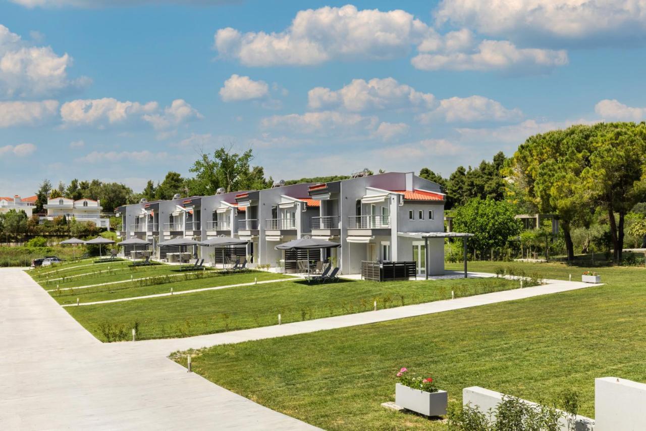 V Luxury Apartments Posidi Exteriér fotografie
